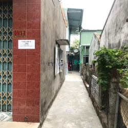 Phòng trọ gác gần kín an ninh, yên tĩnh khoảng 23m2 trung tâm TP