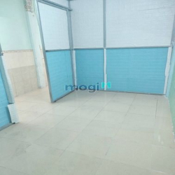 Nhà Điện Biên Phủ, P.15, 4x14m, 1 lầu, 2pn, 2WC, 9tr