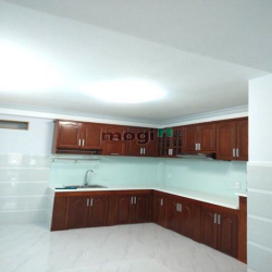 Nhà 4 tầng ngay chợ Cây Quéo, 4 x 12M, Hẻm 4M thông HH Thám, 6 tỷ hơn