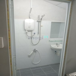 Phòng có gác đường đặng văn bi, giá từ 3tr5