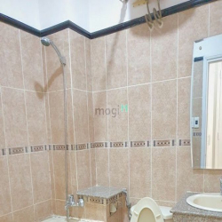 Cho thuê căn hộ mới xây cửa sổ lớn full nội thất Cống Quỳnh  Q1