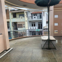 Cho thuê nhà hẻm sầm uất - xe tải lưu thông Phường 13, Quận Tân Bình.