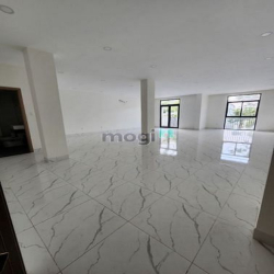 cho thuê tầng nhà phố diện tích lớn trên 100m2 chỉ 7tr