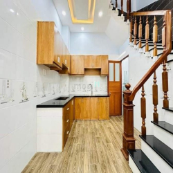 Bán nhà Hẻm 3m Phạm Văn Chiêu, P9, GV, 4x9m, 4 tầng. Giá: 4.75 tỷ TL