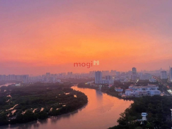 Bán căn hộ Phú Mỹ Hưng, view sông, nhà mới siêu đẹp, nội thất cao cấp