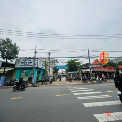 Bán nhà sổ hồng hoàn công đường Bùi Hữu Nghĩa 1 trệt 1 lầu giá 2.65 tỷ