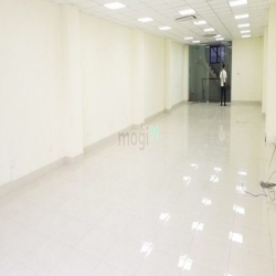 BQL tòa nhà cần cho thuê sàn văn phòng mặt phố Nguyễn Xiển