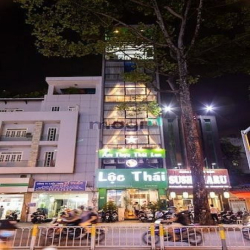 Cho thuê NC 500M2 MT Nguyễn Tri Phương, Q10. KC: Hầm 6 tầng (TM+PCCC)