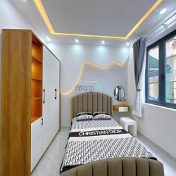 TUYỆT PHẨM ! bán gấp Huỳnh Văn Bánh, P17,Phú Nhuận.78m2.3tỷ100.Sổ sẵn.