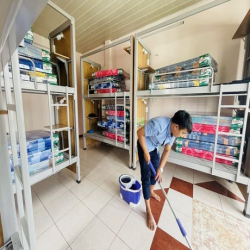 Cho thuê KTX Full nội thất, gần Lê Văn Việt, giá 1tr5