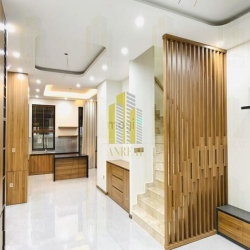Cho thuê nhà 4x20- Nhà hiện đại - Giá 29 triệu /tháng