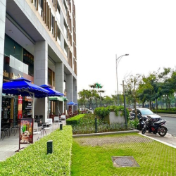 Cho thuê shop mặt tiền dt 125m2 chung cư cao cấp Midtown, Phú Mỹ Hưng