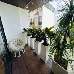 Siêu phẩm. Nhà đẹp Mặt tiền Đường 3/2 Quận 11 90m2 chỉ 15,99tỷ