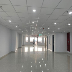 toà nhà văn phòng cho thuê mt Đặng Như Mai, q2,giá tốt