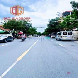 Bán mặt tiền CMT8 view sông Đồng Nai 345m2 giá 23 tỷ dòng tiền 30tr/th