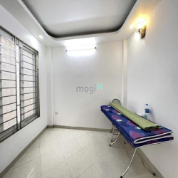 Bán nhà đẹp Tam Trinh, 30m2, 5 tầng, sổ đỏ, 5 5.5 tỷ