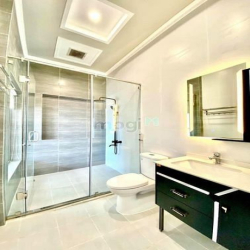 Nhà 2 lầu full nội thất đường số 1 KDC Văn Hóa Tây Đô, Cần Thơ