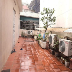 Bán GẤP 1 nhà ra phố Thạch Bàn, 40/47m, 4 tầng, ô tô vào nhà, chỉ 7.2T