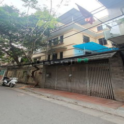 Cho thuê nhà ngõ 40 Ngụy Như Kom Tum, 85 m2 x 5 tầng, giá 30 tr/tháng
