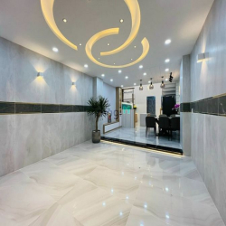 Bán nhà HXH 6m Gò Vấp. 5 lầu full nội thất giá chỉ 8,4 tỷ