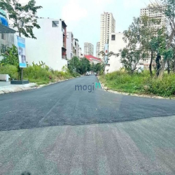HOT HOT ! Lô Đất  5X18M Mặt Tiền Đường Số Phạm Hữu Lầu ,Q7.