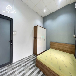 Cho thuê căn hộ full nội thất cửa sổ lớn Chợ nguyễn thái bình Quận 1