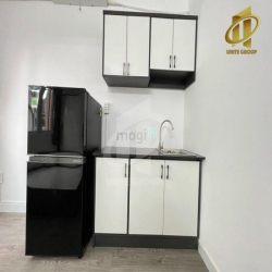 Cho thuê căn hộ full nội thất cửa sổ lớn Chợ nguyễn thái bình Quận 1