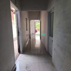 Nhà tương bình hiệp 5x21 đường xe hơi chỉ 1tỷ 890 .