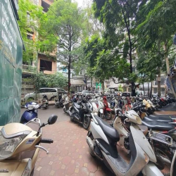 Sốc- 3 Ngủ-Hộ Khẩu NGhĩa Tân - Cầu Giấy- 52/72m2 -Giá chỉ 2.55T