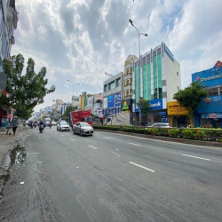 Cho thuê nhà 371-373 Cộng Hòa, P. 13, Quận Tân Bình