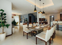 Cho thuê mặt bằng mặt phố Lê Văn Lương, 340m2 làm showroom, văn phòng