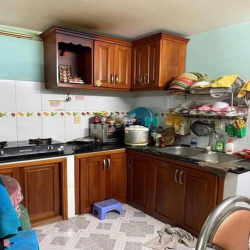 Bán gấp căn Nhà Âu Dương Lân Phường 3 Quận 8 Dt 36m2 giá 2ty160 sổ sẵn