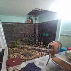 Bán gấp căn Nhà Âu Dương Lân Phường 3 Quận 8 Dt 36m2 giá 2ty160 sổ sẵn