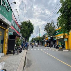 Bán nhà MT đường Tỉnh Lộ 10, P. Tân Tạo, 4.5 x 27m, cấp 4, giá 12.5 tỷ