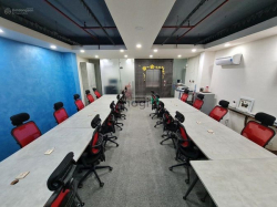 Cho thuê MT Sư Vạn Hạnh Quận 10 - 546m² - 7 tầng Thang máy giá 45tr tl