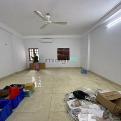 Cho thuê nhà liền kề KĐT Văn Khê, DT 75m, 4 tầng, giá 20tr