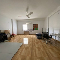 Cho thuê nhà liền kề KĐT Văn Khê, DT 75m, 4 tầng, giá 20tr