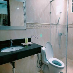 Bán Biệt thự đẹp Giảng Võ, Ba Đình, 160m,5 tầng,20 tỷ