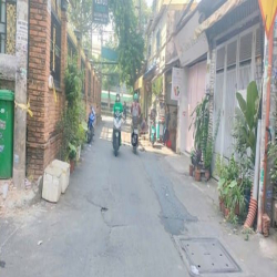 Gò Vấp, Bán nhà MT hẻm Kinh Doanh Quang Trung, đúc 4.5 tấm.