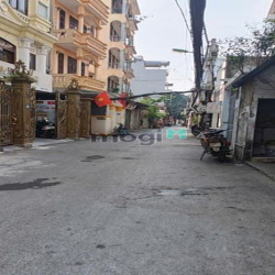 Bán nhà Trần Bình - Cầu Giấy 5t, ôtô đỗ cửa, NT đẹp, dt45m, ở ngay.