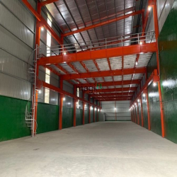 Cho thuê kho xưởng 700m2 trần cao 8m tại đường 1B, H. Bình Ch