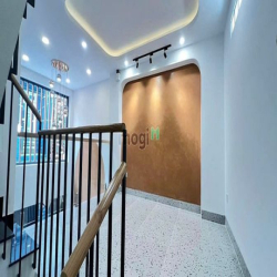 Cần bán gấp căn nhà đ quang trung ,p14,Gò Vấp ,Giá 2tỷ 580/96m2,SHR