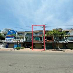 Chủ ở sài gòn gửi bán gấp nhà gần Song Ngữ Lạc Hồng đường N4 giá 6,99t
