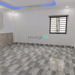 HIẾM !! HXH Nguyễn Trọng Tuyển Phú Nhuận, 30m ra MT, 63m2 chỉ 7.6 tỷ