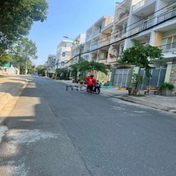 Bán nhà MT đường Số 30, P. Bình Trị Đông B, 4.5 x 20m, 2.5 tấm.