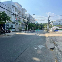 Bán nhà MT đường Số 30, P. Bình Trị Đông B, 4.5 x 20m, 2.5 tấm.