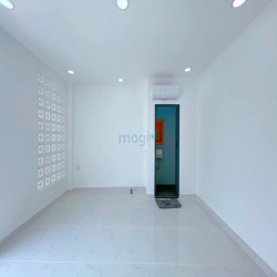 Cần Bán Ra Căn Chính Chủ Phan Đăng Lưu P2 Bình Thạnh,SHR,78m2,Giá 3tỷ8