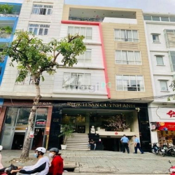 Cần bán Khách sạn 210 Phan Xích Long, Phú Nhuận. Hầm 5 tầng. Giá 85ty