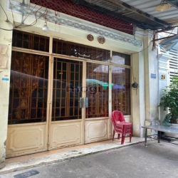 Bán nhà hẻm 5m Hai Bà Trưng, Quận 3 – đối diện chợ Tân Định. Giá 12 ty