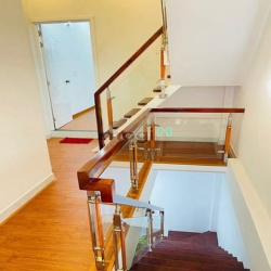 Nhà HOÀ HƯNG thông CMT8, 33m2, 4 tầng, 5PN, ở ngay, chỉ nhỉnh 5 tỷ